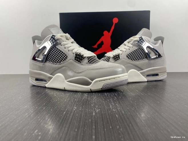   Frozen Moments AQ9129-001 4 Jordan Retro 0123